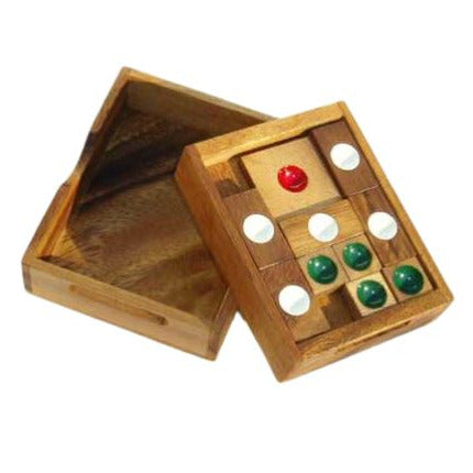 laattoja sisältävä älypeli