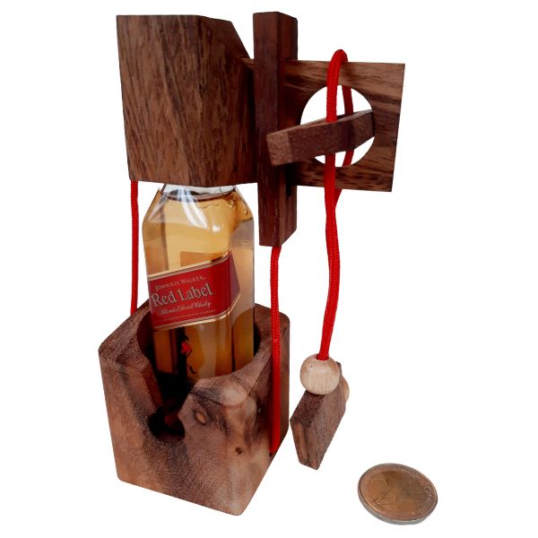 pienikokoinen pullolukko pulma